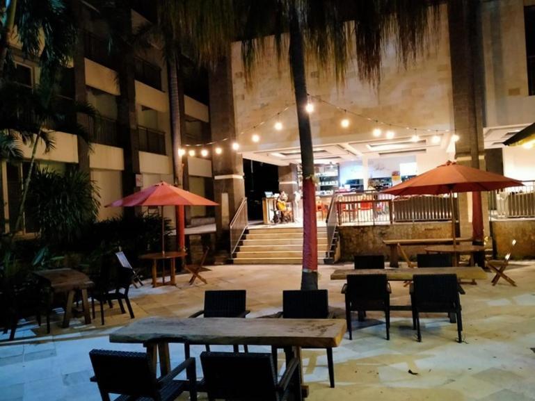 The Maja Kuta Hotel Kuta Lombok Exterior foto